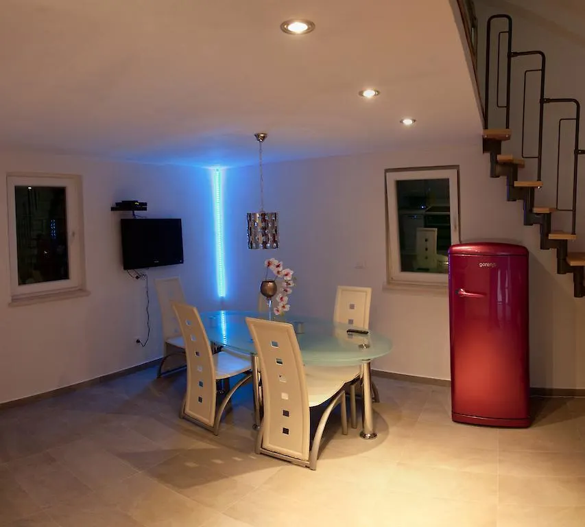 F&F Apartments Split